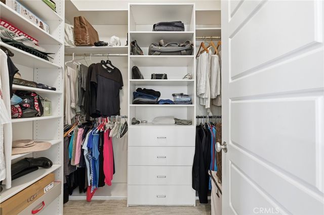 4977 Hydepark, Agoura Hills, CA 91301