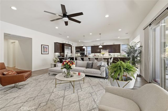 4977 Hydepark, Agoura Hills, CA 91301