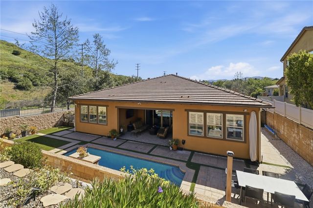 4977 Hydepark, Agoura Hills, CA 91301