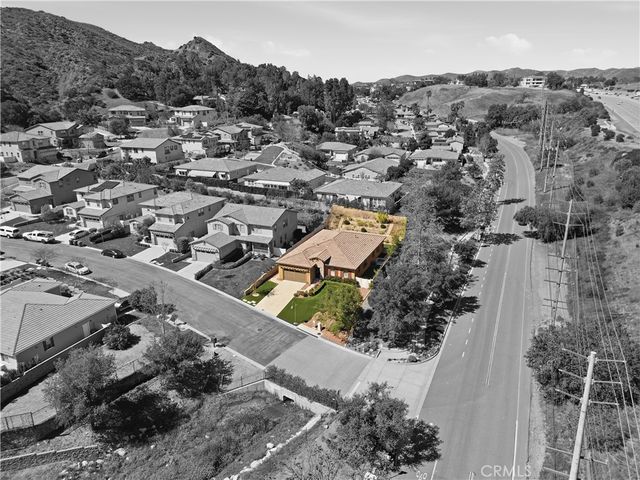 4977 Hydepark, Agoura Hills, CA 91301