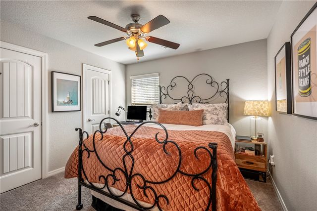 3105 S 4th Street, Rogers, AR 72758