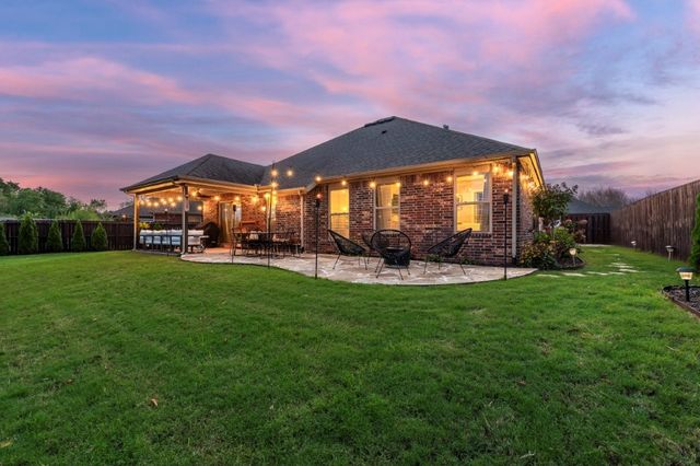 3105 S 4th Street, Rogers, AR 72758