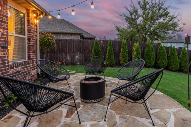 3105 S 4th Street, Rogers, AR 72758