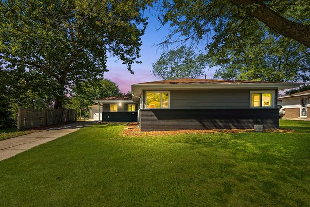 338 Farragut Street, Park Forest, IL 60466