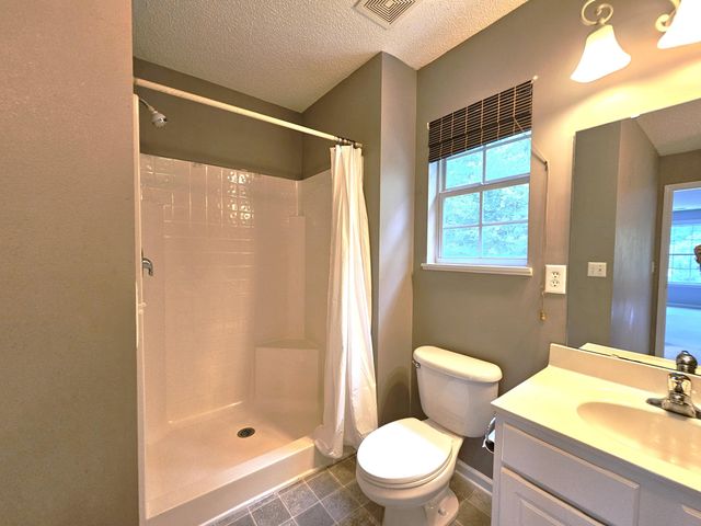 411 Aberdeen Circle, Summerville, SC 29483