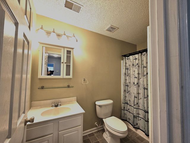 411 Aberdeen Circle, Summerville, SC 29483