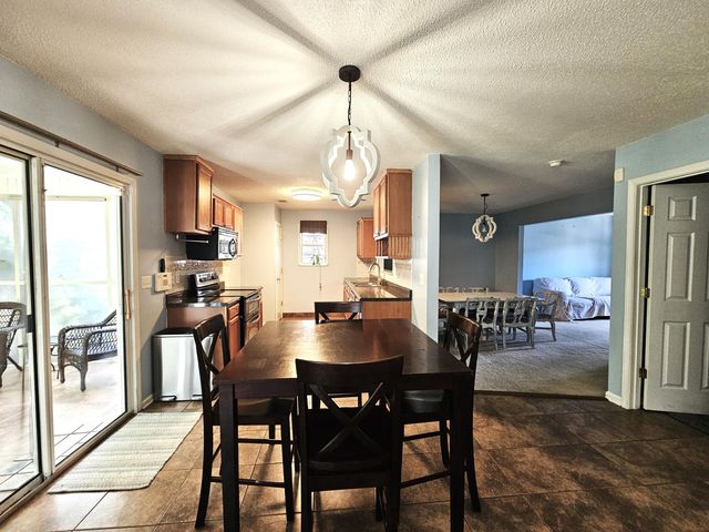 411 Aberdeen Circle, Summerville, SC 29483