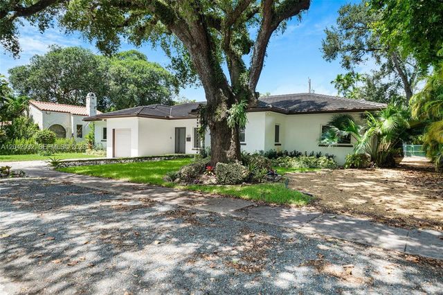 511 Madeira Avenue, Coral Gables, FL 33134