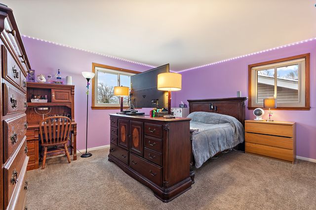 10657 Laramie Avenue, Oak Lawn, IL 60453