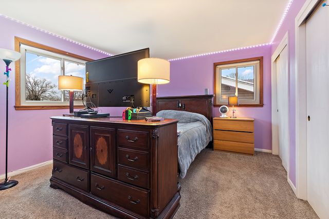 10657 Laramie Avenue, Oak Lawn, IL 60453