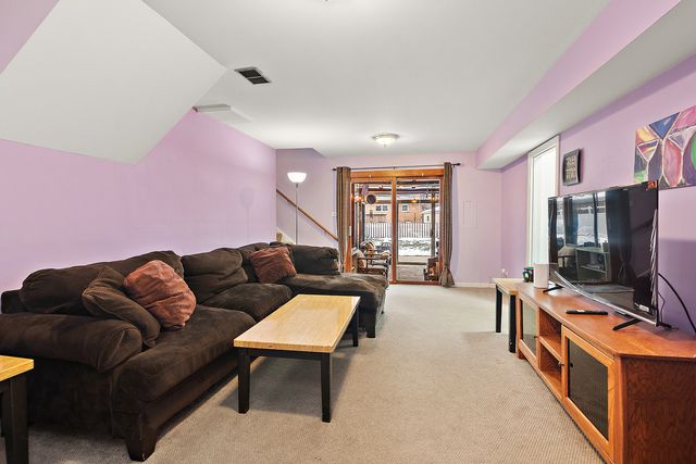 10657 Laramie Avenue, Oak Lawn, IL 60453