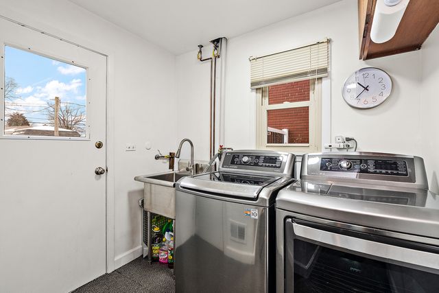 10657 Laramie Avenue, Oak Lawn, IL 60453