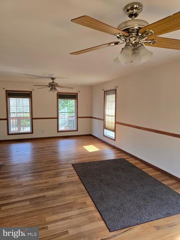 12002 PLEASANT DR, King George, VA 22485