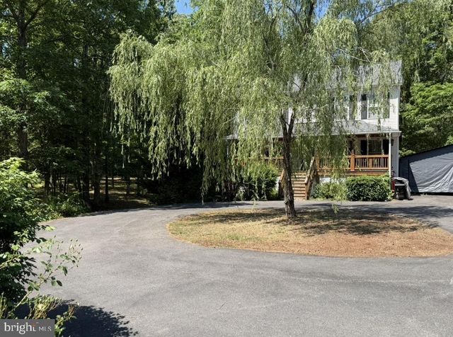 12002 PLEASANT DR, King George, VA 22485