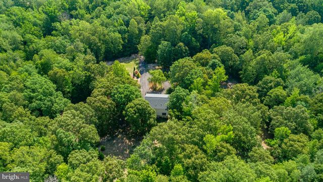 12002 PLEASANT DR, King George, VA 22485