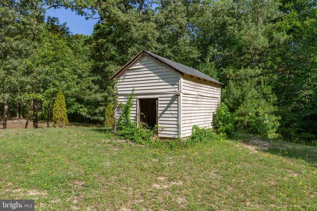 12002 PLEASANT DR, King George, VA 22485