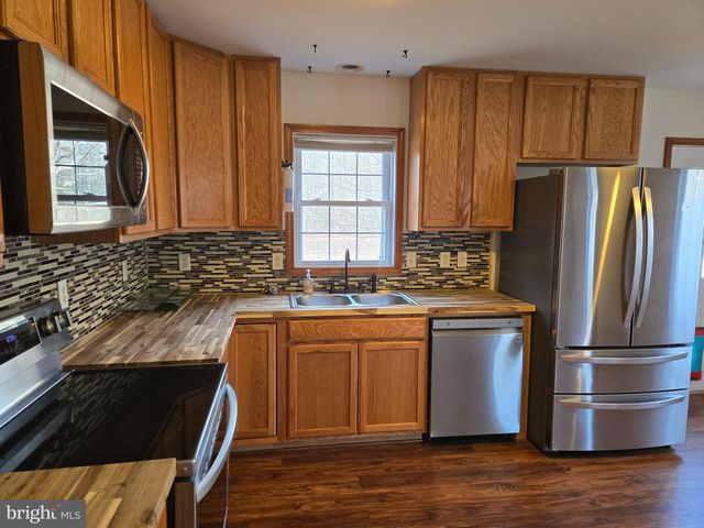 12002 PLEASANT DR, King George, VA 22485