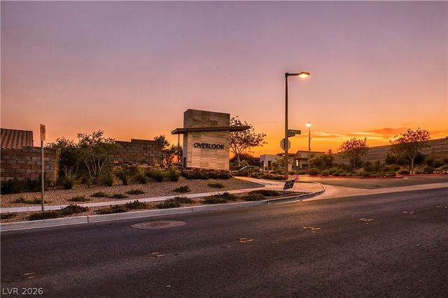 477 East Vista Sunset Avenue, Las Vegas, NV 89138