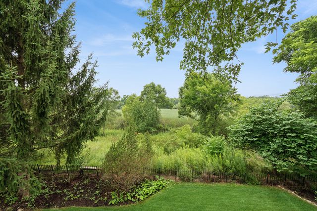 2318 W Cascade Circle, Round Lake, IL 60073