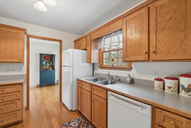 2064 Parker RD, Bedford, VA 24523
