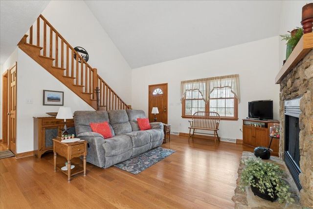 2064 Parker RD, Bedford, VA 24523