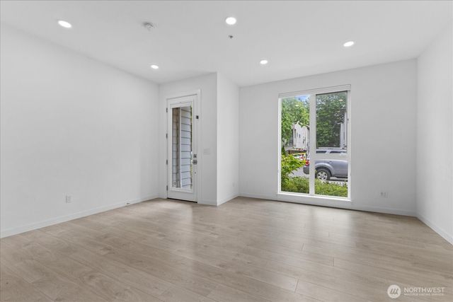 8561 Mary Avenue NW, Seattle, WA 98117