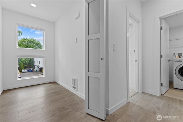 8561 Mary Avenue NW, Seattle, WA 98117