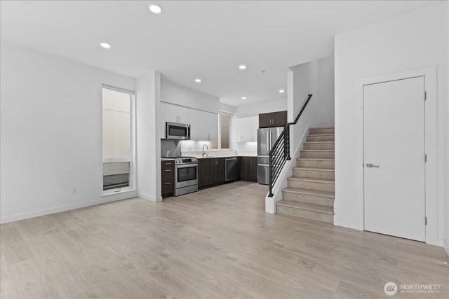 8561 Mary Avenue NW, Seattle, WA 98117
