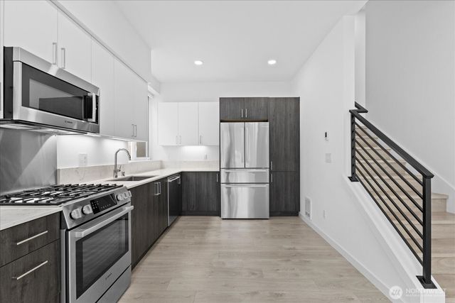 8561 Mary Avenue NW, Seattle, WA 98117