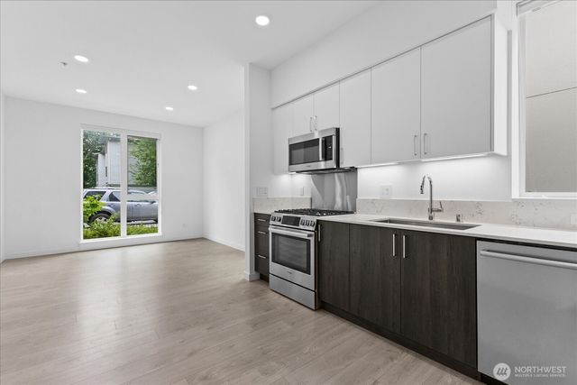 8561 Mary Avenue NW, Seattle, WA 98117