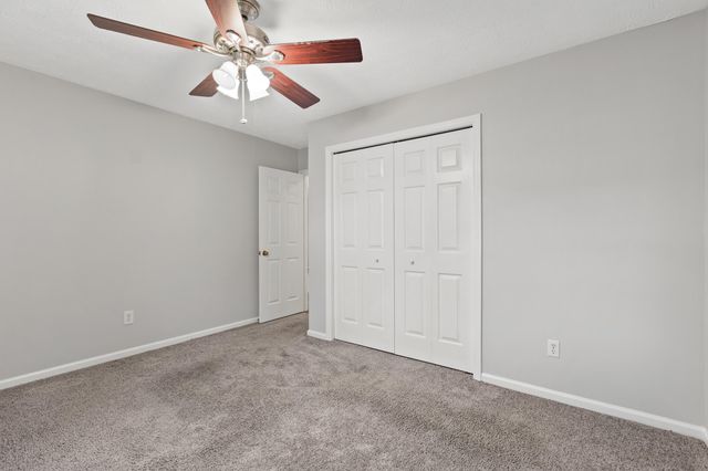 1520 Mt Rainier Drive, Lexington, KY 40517