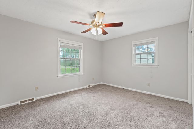 1520 Mt Rainier Drive, Lexington, KY 40517