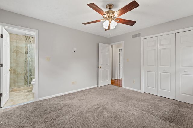 1520 Mt Rainier Drive, Lexington, KY 40517