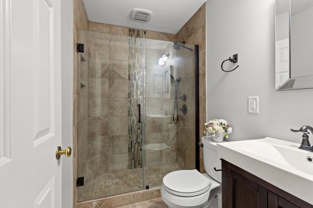 1520 Mt Rainier Drive, Lexington, KY 40517