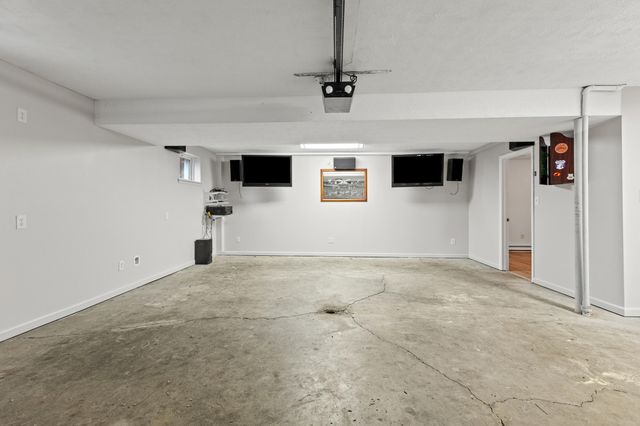 1520 Mt Rainier Drive, Lexington, KY 40517