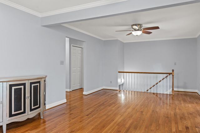 1520 Mt Rainier Drive, Lexington, KY 40517