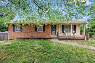 1520 Mt Rainier Drive, Lexington, KY 40517