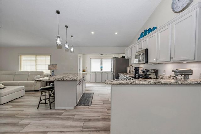 9185 SW 90TH STREET, Ocala, FL 34481