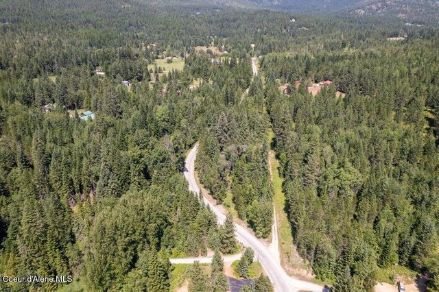2343 Wrenco Lp, Sandpoint, ID 83864