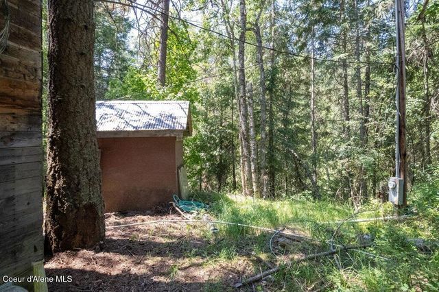 2343 Wrenco Lp, Sandpoint, ID 83864