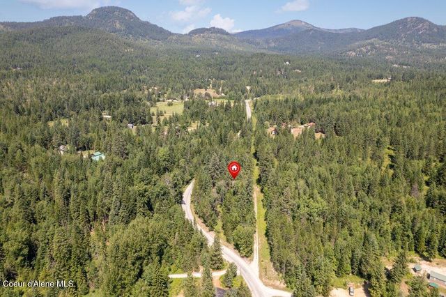 2343 Wrenco Lp, Sandpoint, ID 83864
