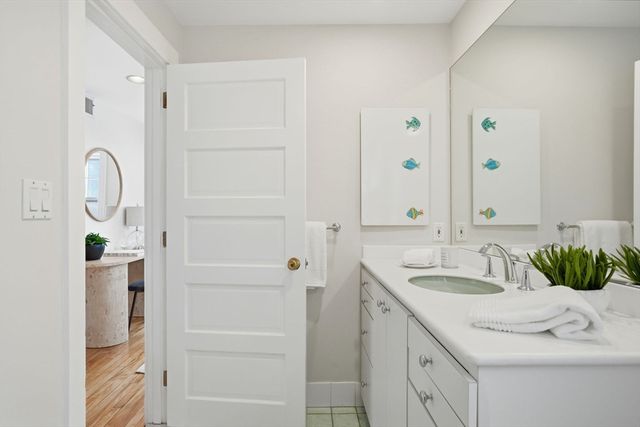 65 Fresh Pond Pkwy, Cambridge, MA 02138