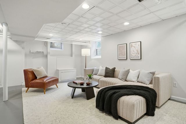 65 Fresh Pond Pkwy, Cambridge, MA 02138