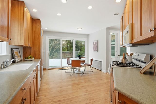 65 Fresh Pond Pkwy, Cambridge, MA 02138