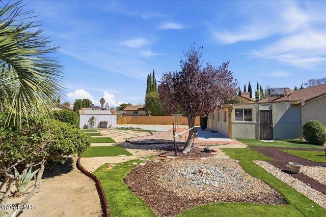 42939 Sunny Lane, Lancaster, CA 93536