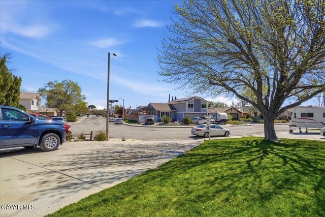 42939 Sunny Lane, Lancaster, CA 93536