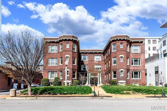 4561 Laclede Avenue B, St Louis, MO 63108
