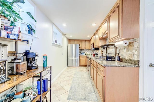 4561 Laclede Avenue B, St Louis, MO 63108