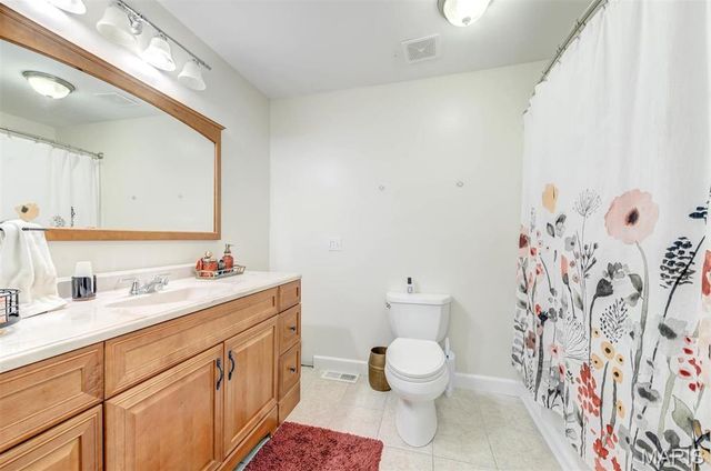 4561 Laclede Avenue B, St Louis, MO 63108