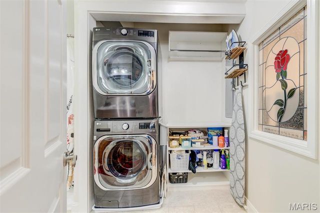 4561 Laclede Avenue B, St Louis, MO 63108